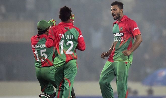 Ban vs Zim 3rd ODI Match Live Score at Mirpur 11 Nov, 2015